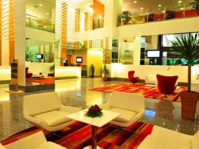 Grand Borneo