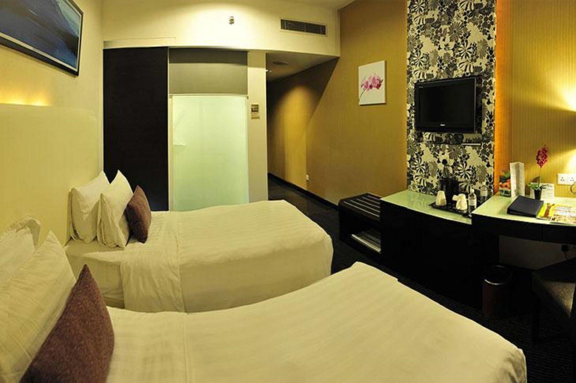 Grand Borneo Hotel
